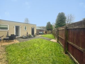 Photo 7- click for photo gallery